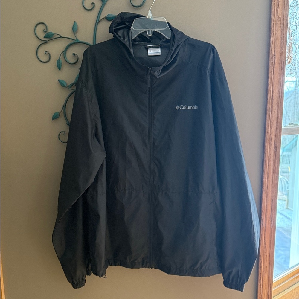 Columbia Black Hooded Wind Jacket